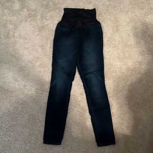 Old Navy Maternity Rockstar jeans